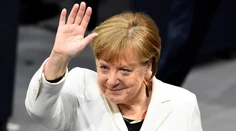 Bundestag zvolil Merkelovú po štvrtýkrát za kancelárku