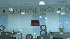 Štát prerobil na omeškaných pasoch vyše pol milióna eur. Tisícom ľudí musí vrátiť poplatok