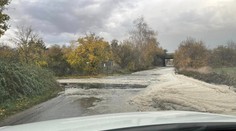 Havária na bioplynke pri Senci. Unikala nebezpečná látka, policajti na istý čas uzavreli diaľnicu