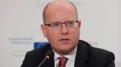 Český premiér Bohuslav Sobotka dnes nepríde na Hrad podať demisiu