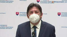 Minister Budaj avizuje, že vláda by v stredu mala schváliť posun času zákazu vychádzania