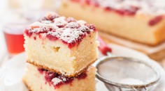 Zjedli vianočný koláč a zomreli. Oslava sa zmenila na veľkú tragédiu, vyšetruje to polícia