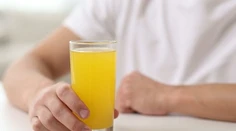 Obličky trpia potichu: Lekári upozorňujú na nápoje, ktoré im pomáhajú aj škodia