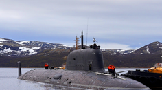 Rusko ukázalo najnovšiu jadrovú ponorku. Môže útočiť strelami Kalibr aj hypersonickými raketami