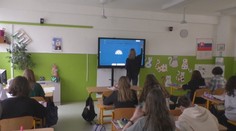 Cudzinci objavujú krásy a pasce našej reči. Zisťovali sme, čo im robí najväčšie problémy