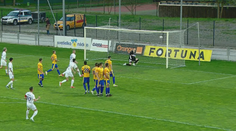 VIDEO: Michalovce tesne vyhrali v Pohroní. Dopomohol k tomu exkluzívny gól nestarnúceho Žofčáka