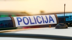 Mal si fotiť nahé deti na pláži. V Chorvátku zadržali podozrivého Poliaka