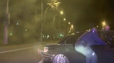 VIDEO: Mladá vodička unikala pred políciou a narazila do autobusu. Z auta ju vyťahovali