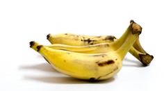 Jednoduchý trik, aby vám banány vydržali o niekoľko dní dlhšie