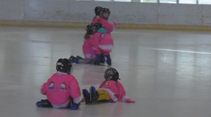 Zisťovali sme, kedy je vhodné obuť deťom korčule na ľad a čo je pri prvých pokusoch najdôležitejšie