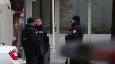 Prípad, ktorý otriasol celou obcou. Chlapec (3) sa chcel dostať von z auta, počas toho sa zadusil