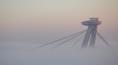 Hmla nás potrápi aj dnes