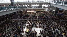 Na medzinárodnom letisku v Hongkongu sa začal nový protest