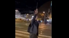 V Bratislave napadol turistu z Nového Zélandu a hajloval. Útočník teraz sedí vo väzbe