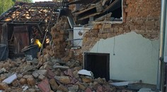 Výbuch plynu zdemoloval dom v Krásnohorskom Podhradí. Starší manželia utrpeli zranenia