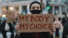 Bezprecedentné rozhodnutie. Najvyšší súd USA plánuje zrušiť právo žien na interrupciu