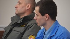 Opitý havaroval a zomrel pri tom jeho kamarát. Adrián si po roku vo väzení odpyká zvyšok trestu doma