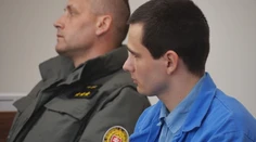 Opitý havaroval a zomrel pri tom jeho kamarát. Adrián si po roku vo väzení odpyká zvyšok trestu doma