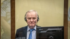 Vo väzení v Haagu zomrel odsúdený vojnový zločinec Ratko Mladič
