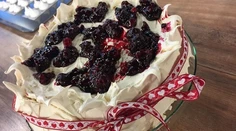 Pavlovovej torta ako ju pripravila moderátorka Aďa Poláková
