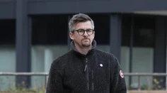 Agresívnymi vyjadreniami prekročil všetky hranice. Bývalého anglického reprezentanta odsúdili