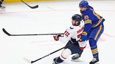 VIDEO: Bláznivá prvá tretina priniesla päť gólov. Washingtonu na výhru nestačila ani asistencia Fehérváryho