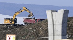 V roku 2019 dokončia tri problémové úseky D1