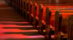 Zlodej vykradol kostol  a na mieste činu zanechal drzý odkaz