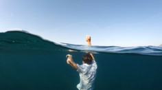 Počet utopených detí a dospelých je každý rok vysoký. Naučte sa prvú pomoc pri topení