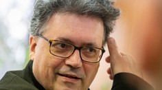 Minister školstva vysvetľoval, ako to bolo s jeho zásahom do učiva o vzťahoch a sexualite