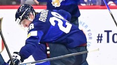 Americký sen o zlate sa rozplynul, semifinále si zahrajú Fíni. Česi si poradili so Švajčiarskom