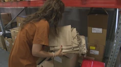 Na trhu je málo recyklovaného papiera, niekde už nekúpite ani papierové tašky