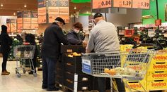 Zdražovanie silnie. Najviac stúpli ceny pri troch základných potravinách (+tabuľka)