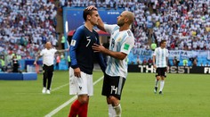 Mascherano po prehre s Francúzskom ukončil kariéru v reprezentácii