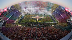 Päťdesiaty Super Bowl ovládol Denver, Manning ukončil kariéru víťazstvom