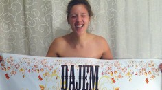 Kreatívna výpoveď mladej Srbky. Namiesto listu akty