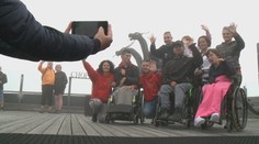 Výlety videli len v televízii. Desiatky hendikepovaných sa dostali na hrebeň Nízkych Tatier