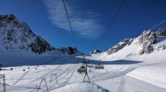 Čech zahynul na lyžovačke pred zrakom svojho syna. Osudným sa mu zrejme stal zasnežený kameň