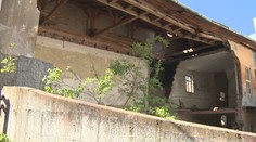 Ďalší úder pre centrum Banskej Štiavnice. Zrútila sa veľká časť budovy bývalého lýcea