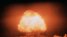 V kráteri po výbuchu atómovej bomby objavili niečo, čo ani nemalo existovať. Vedci hovoria o skutočnom poklade