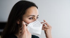 Česi sťahujú z trhu nespoľahlivé respirátory. Môžu sa nachádzať aj na Slovensku