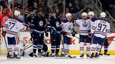 Sekera prispel asistenciou k triumfu Edmontonu
