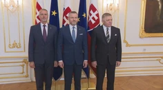 Traja najvyšší ústavní činitelia Slovenska si sadli za jeden stôl. Popri oslavách preberali budúcnosť krajiny