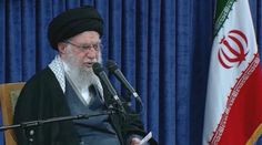 Muž, ktorý vládol Iránu železnou rukou. Kto bol Alí Chameneí