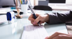 Šéfov nazvala blbcami, tak dostala výpoveď. Žene teraz súd priznal tučné odškodné