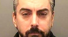 Bývalého frontmana skupiny Lostprophets zavraždili vo väzení. Odsúdili ho za sexuálne zneužívanie detí