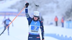 Štafetu v Oberhofe ovládli francúzske biatlonistky, Nórky tentokrát druhé. Slovenky z trate stiahli