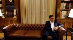 Tsipras oznámil rezignáciu, Grécko čakajú predčasné voľby