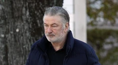 Baldwinovi právnici žiadajú stiahnutie obžaloby za neúmyselné zabitie