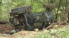 Štyroch chlapov privalil traktor. Dvaja nehodu neprežili